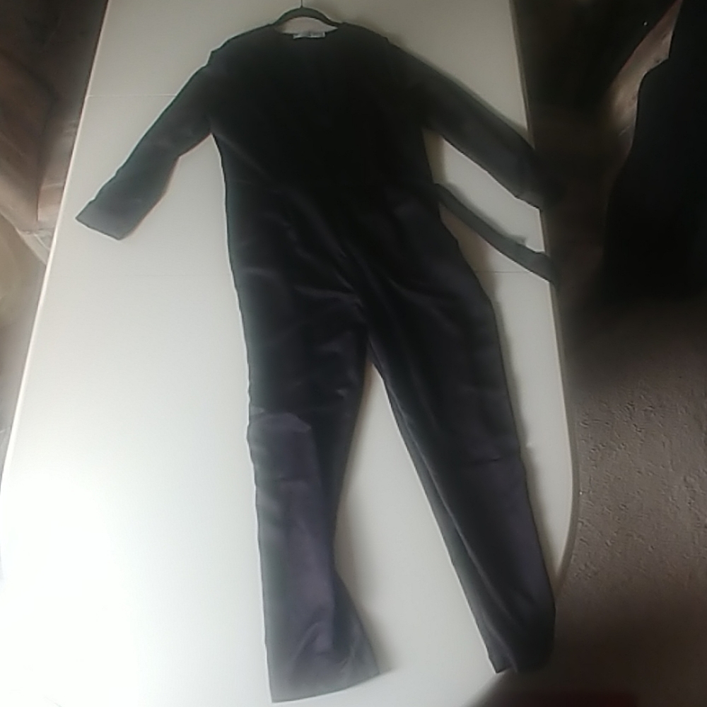 Jumpsuit - Picture 2 of 4